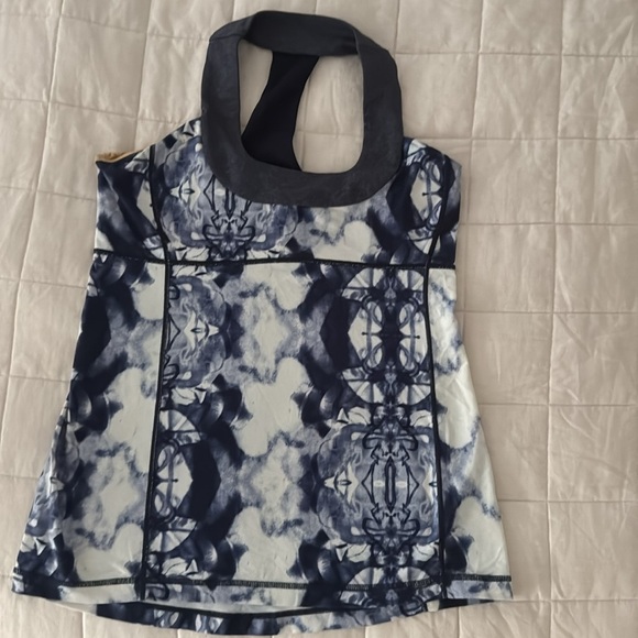 Lululemon Tie Dye Inspired Workout Top - Picture 2 of 6